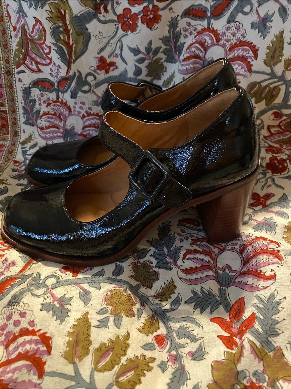 Sofft Black Patent Mary Jane Clog Mule with Buckle Strap